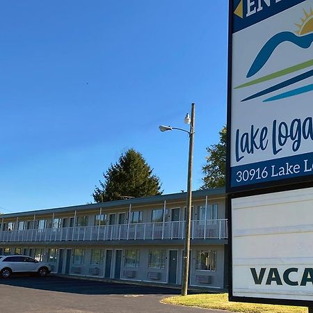 Lake Logan Inn Esterno foto